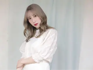 ミディアム カラー ヘアアレンジ 盛れる顔周りカット ♥️韓国ヘア"ちぇるのヘアスタイル