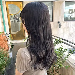 ロング カラー ブリーチなし✨艶髪 カラー𓃲YAGIのヘアスタイル