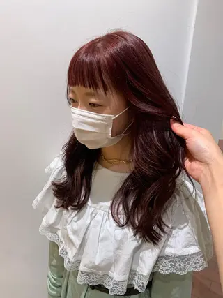 セミロング カラー 片岡 由依のヘアスタイル