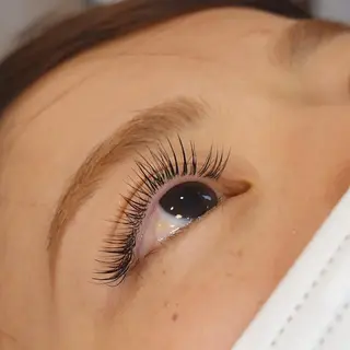 マツエク・マツパ Lien 川崎店【リアン】所属・LUANATOKYO 🫧武蔵小杉のマツエク・マツパデザイン