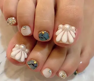 ネイル Lino+ ネイル&よもぎ蒸しのネイルデザイン