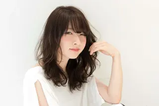 ミディアム ロング カラー パーマ 内藤 達也のヘアスタイル
