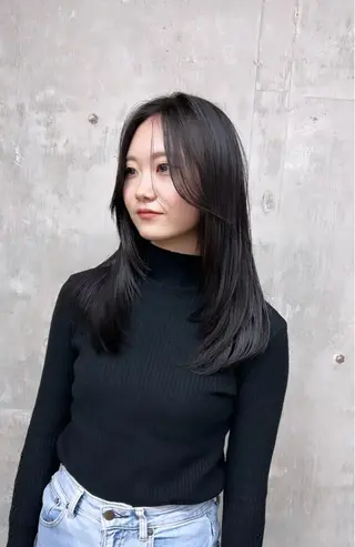 セミロング 髪質改善カラー🦋 レイヤー/ナカネのヘアスタイル