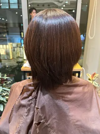 ミディアム カラー hinano ヒナノのヘアスタイル