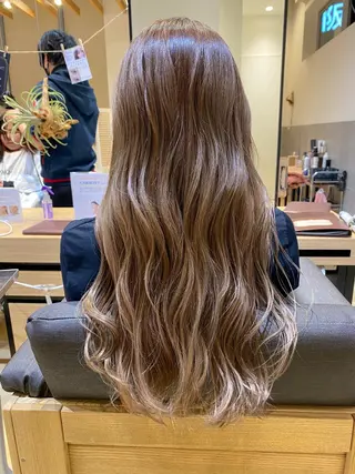 ロング カラー 韓国風・ブリーチなし ・あり後藤　一斗店長のヘアスタイル