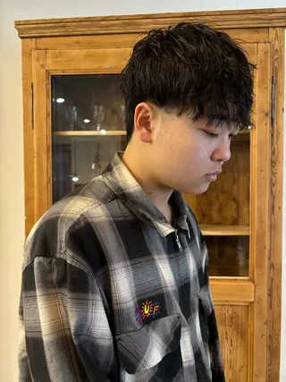 メンズ タテヤマ ユウヤのヘアスタイル