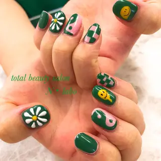 ネイル Gracias. rieのネイルデザイン