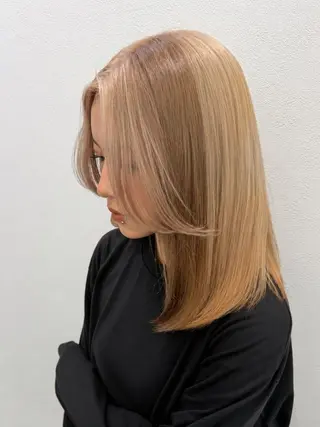 ミディアム カラー ハイトーン🪼派手髪 mahoのヘアスタイル