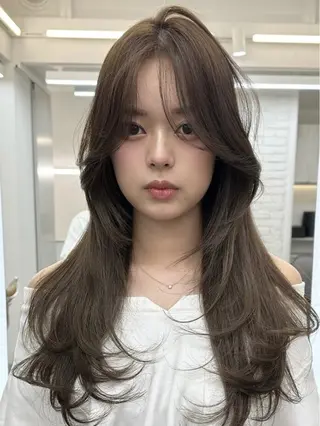 セミロング 髪質改善✨ 中村祥雄のヘアスタイル