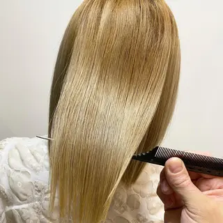 ミディアム 髪質改善特化 安東駿介のヘアスタイル