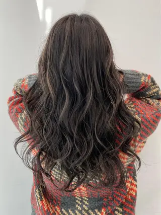 ロング カラー 【公式】amble luxe池袋東口🩷のヘアスタイル