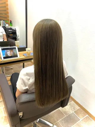 ロング 吉田 聡一のヘアスタイル