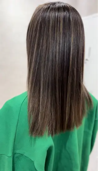 ロング カラー ハイライト 透明感カラー松本のヘアスタイル