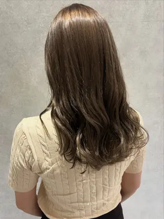 ロング カラー yumemiレイヤー ‎✴︎ 透明感カラーのヘアスタイル