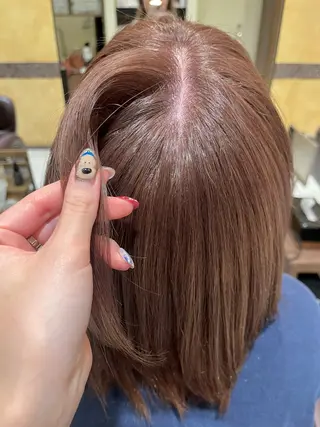 ミディアム カラー ルナ|縮毛矯正 ×デザインカラー🥝のヘアスタイル