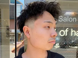 ミディアム パーマ メンズ 茶屋町メンズサロン 小野湧翔のヘアスタイル