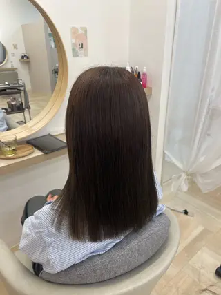 ミディアム 川下 葉音のヘアスタイル