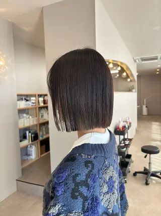 ショート ボブ/顔周りレイヤー 🎀momoka🎀のヘアスタイル