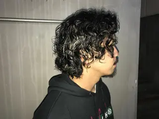 ロング 吉川 良太のヘアスタイル