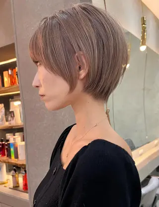 ショート カラー 縮毛矯正×艶髪カラー 髪質改善/三ツ木のヘアスタイル