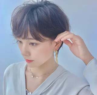 カラー 韓国風🇰🇷うる艶 レイヤー/海青🫧のヘアスタイル