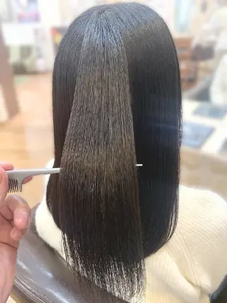 ロング 髪質改善🪽 森川☜⁠ ☜⁠ のヘアスタイル