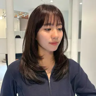 セミロング 🚨無料レイヤーカッ トモデル募集中🚨のヘアスタイル