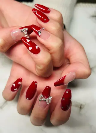 ネイル オハナ マルのネイルデザイン