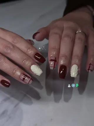 ネイル mikoto 🎀 艶々美フォルムのネイルデザイン