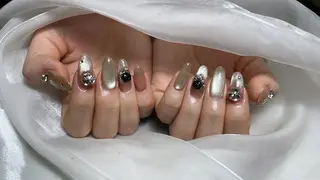 ネイル モナ& あきのネイルデザイン