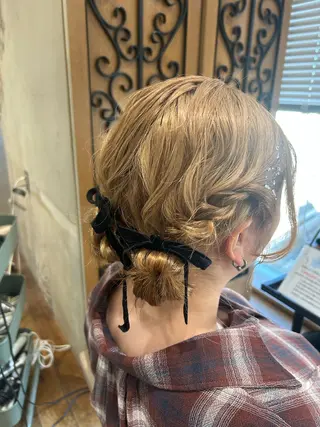 ヘアアレンジ ヘアアレンジ /カラー和田茉日琉のヘアスタイル
