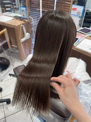 セミロング 吉田 美優のヘアスタイル