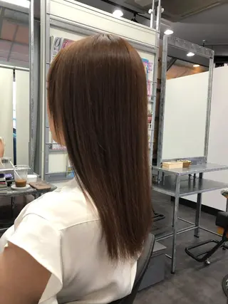 ミディアム カラー ヘアアレンジ 大塚 貴之のヘアスタイル