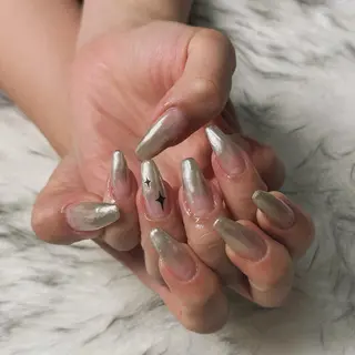 ロング mao .のネイルデザイン