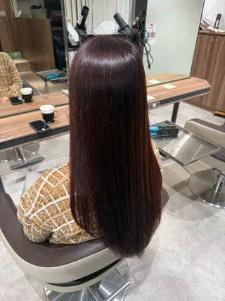 ロング カラー AKAZAWA MIKUのヘアスタイル