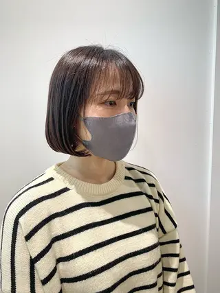 ショート カラー 髪と心を整える美容師 透明感カラー/ボブのヘアスタイル