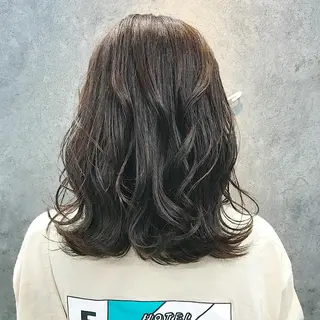 ミディアム 所渉/韓国レイヤー /ウルフカットのヘアスタイル