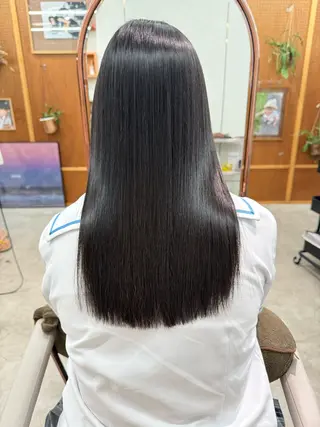ロング サカモト ナオミのヘアスタイル