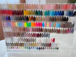 ネイル Emona Nailのネイルデザイン