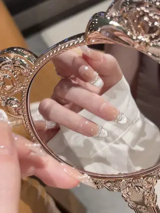 ネイル ル ナのネイルデザイン