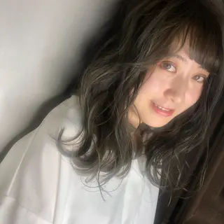 ロング カラー ムトウセイマ/ 縮毛矯正/ブリーチのヘアスタイル