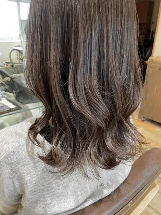 カラー 石渡このみ 🍊レイヤーカットのヘアスタイル
