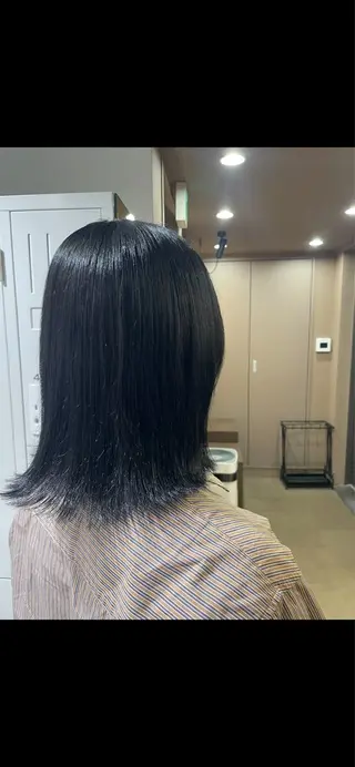 ミディアム SALONDEJOE所属・髙橋 真香のヘアスタイル