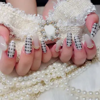 ネイル Miki 本町駅｜💅‎🤍のネイルデザイン
