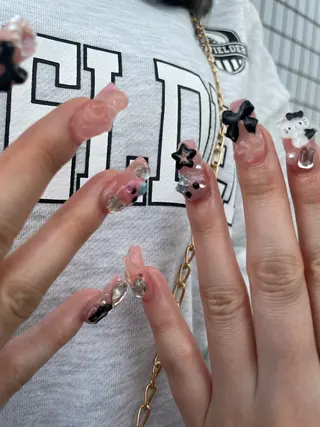 ネイル Nail ヌシん家 AKANEのネイルデザイン