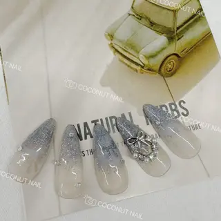 ネイル 神田 ココナッツのネイルデザイン