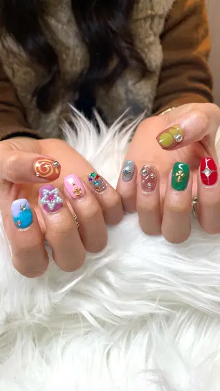 ネイル 新井 ひなののネイルデザイン