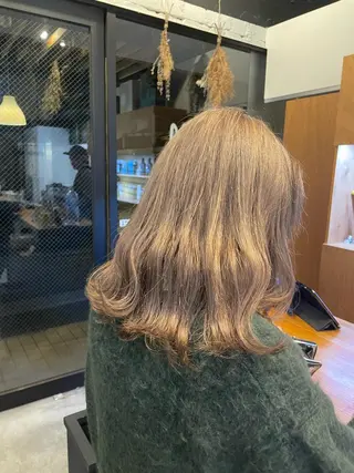 ミディアム カラー ヘアアレンジ 🎀ダブルカラーレイ ヤーyuuri🎀のヘアスタイル