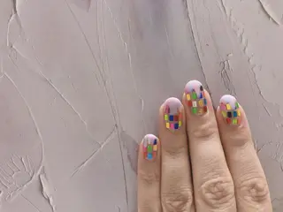 ネイル mano nella manoのネイルデザイン