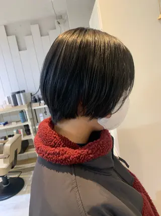 ショート カラー 戸丸 絵夢のヘアスタイル